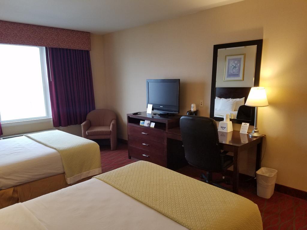 Quality Inn Poughkeepsie Exterior photo